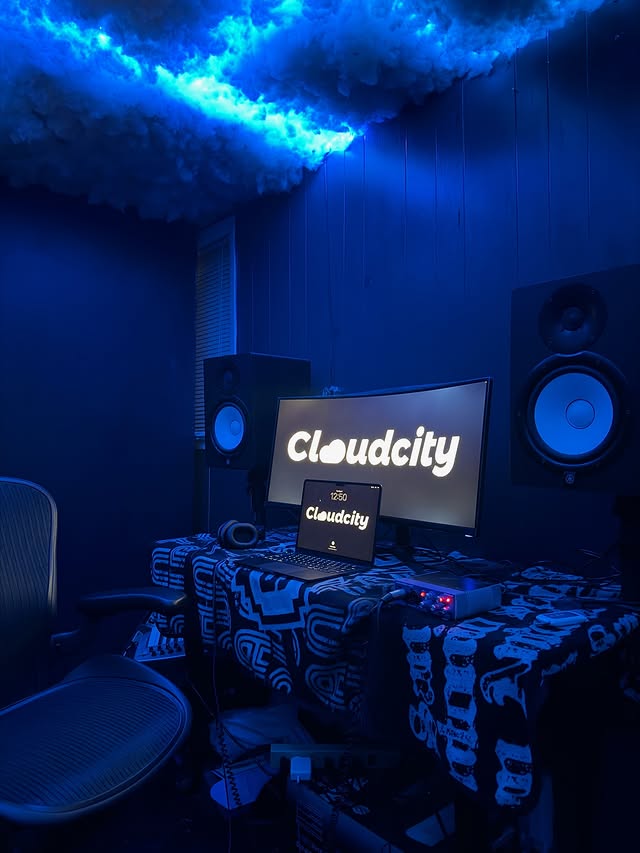 Studio Cloud City — Cloudcity wordmark on monitor